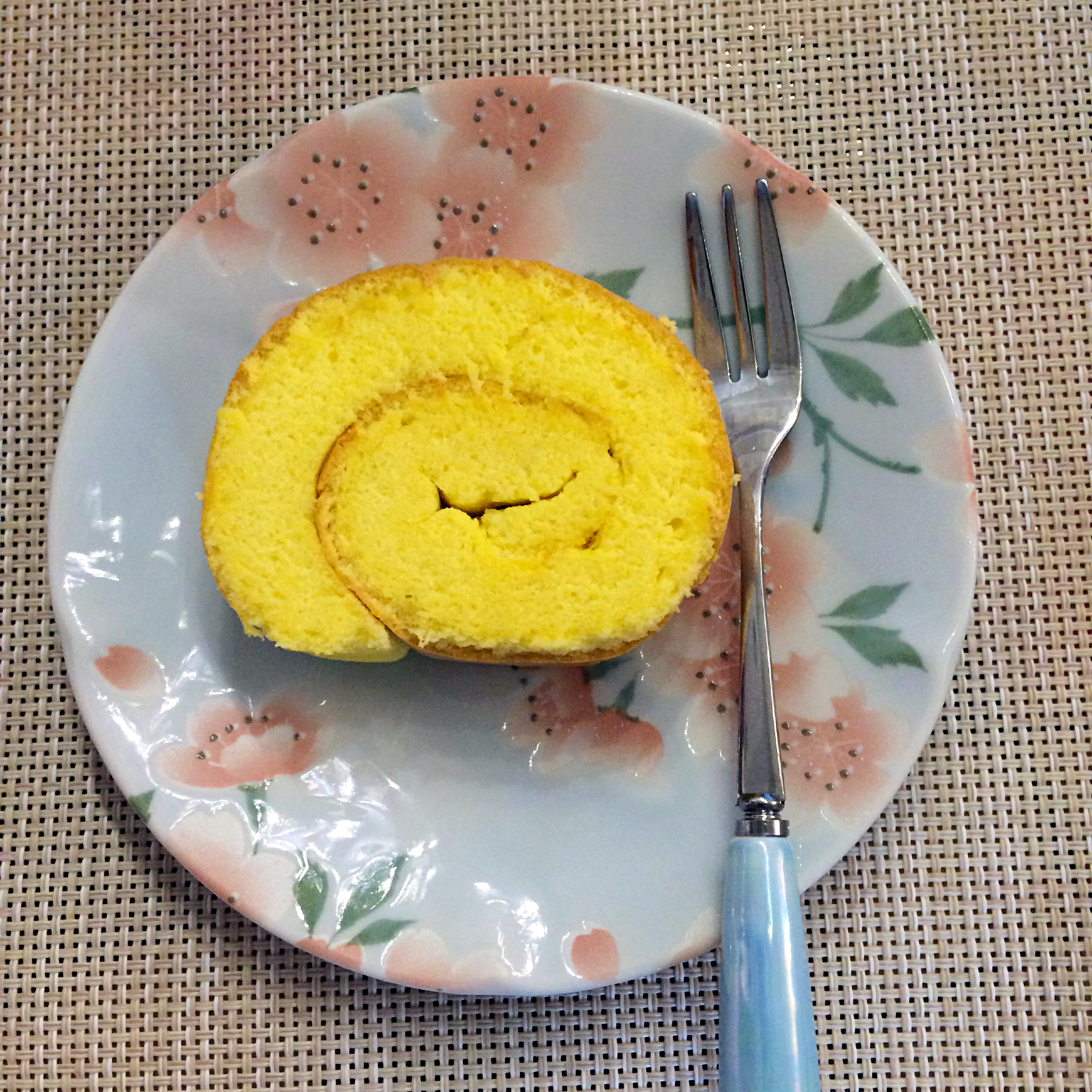 原味蛋糕卷