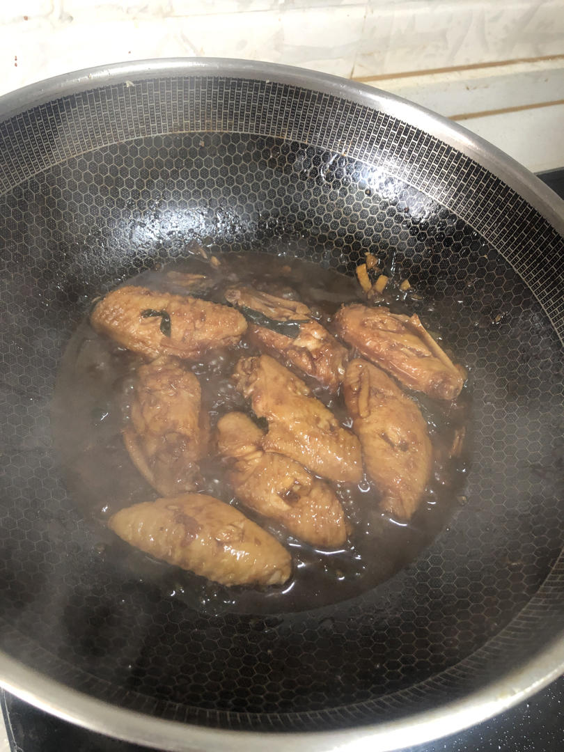 妈妈家的味道，吃了停不下来的红烧鸡翅