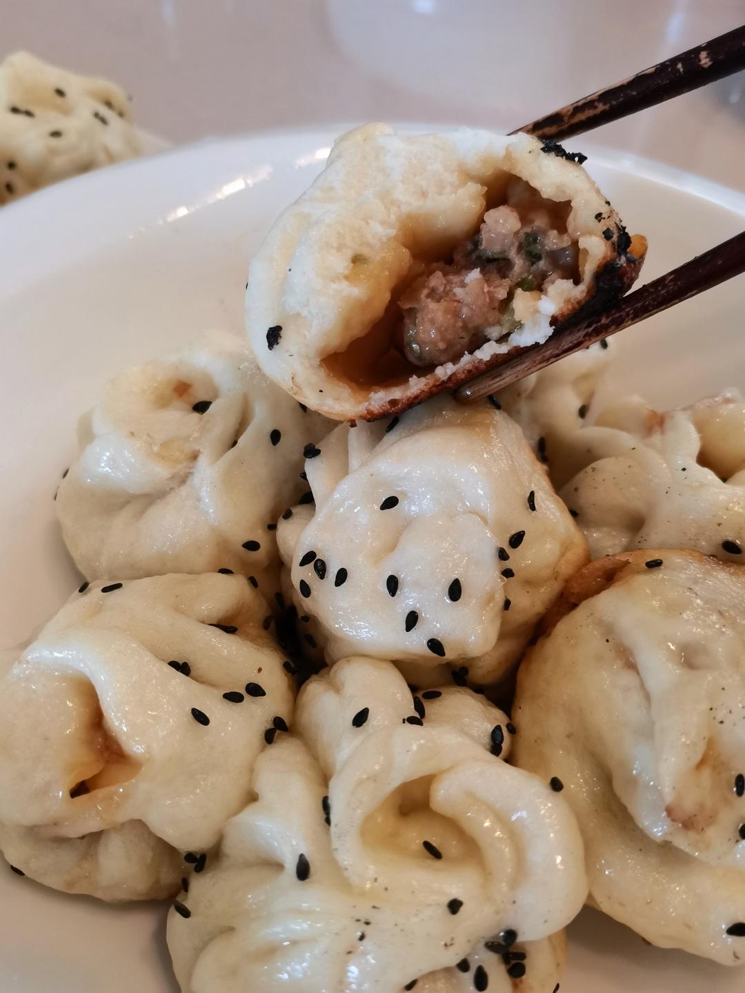小时候的生煎包