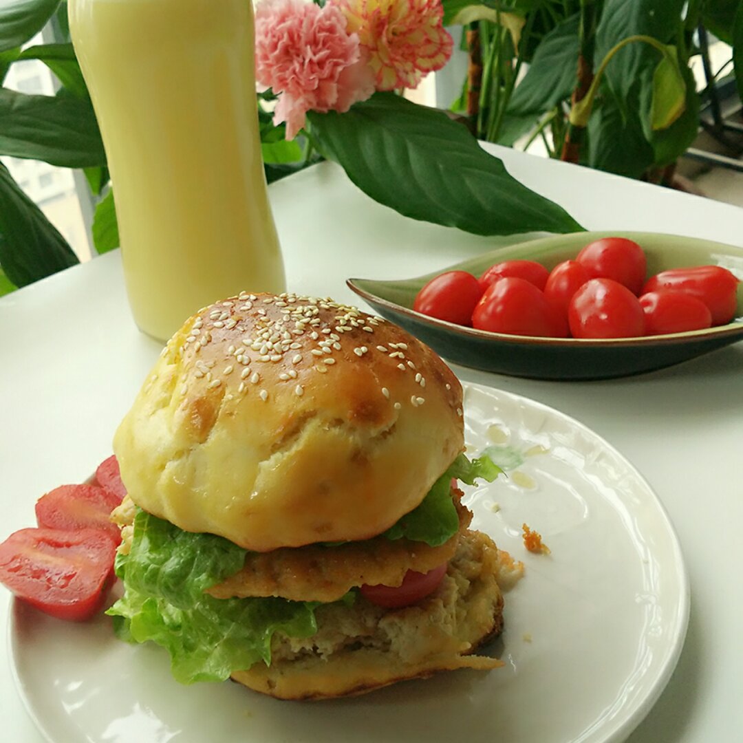 肯德基早餐汉堡轻松在家做 ---『玉米鸡肉汉堡包』