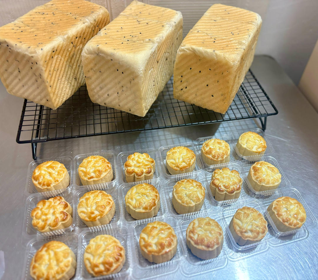 咸盐黑芝麻吐司