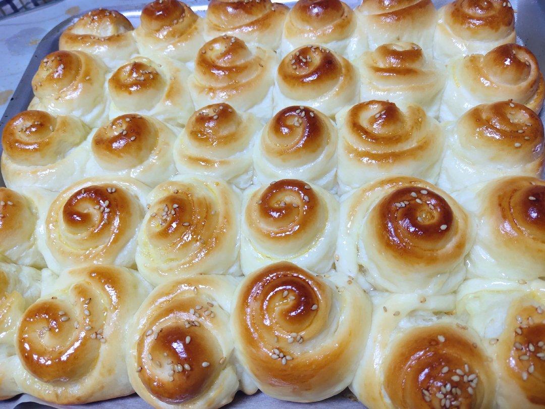 脆底蜂蜜小面包