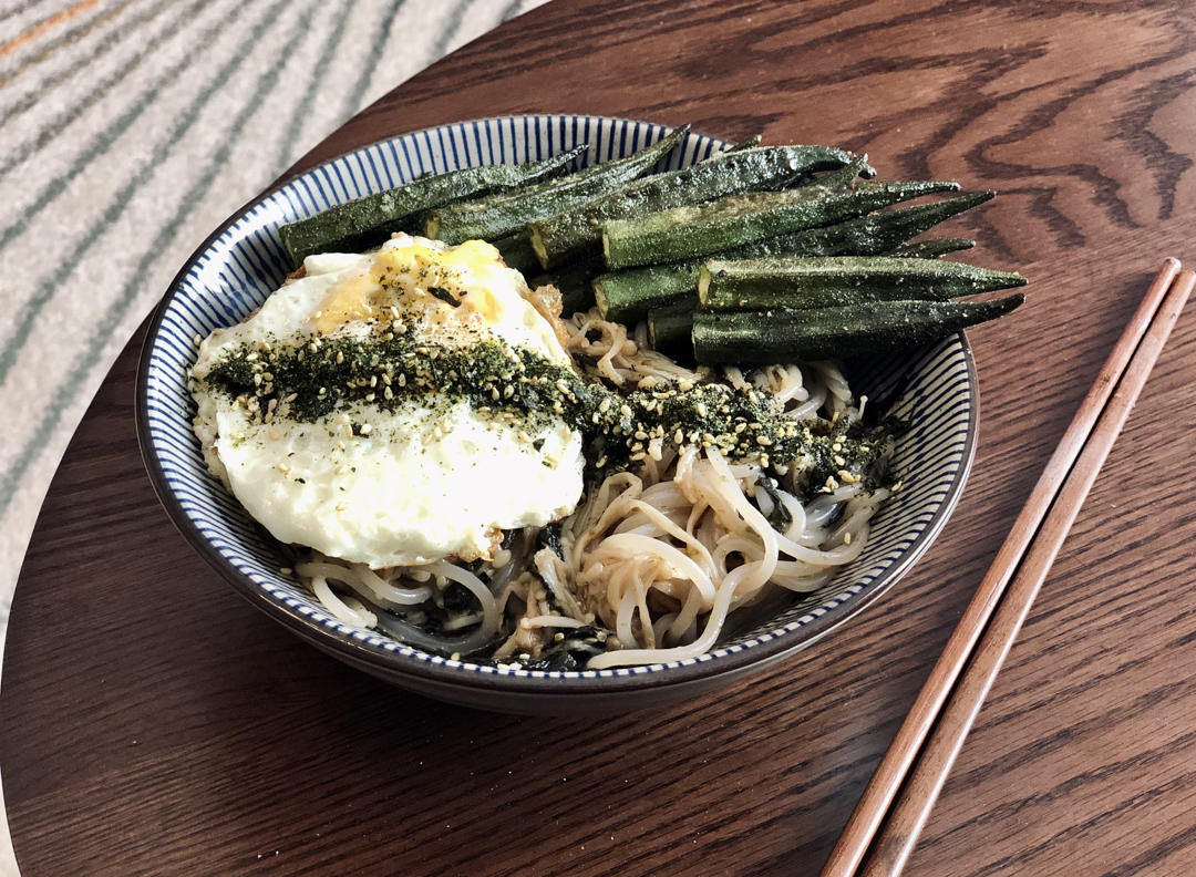 紫菜金针菇酱凉拌秋葵荞麦面【健康一锅端】