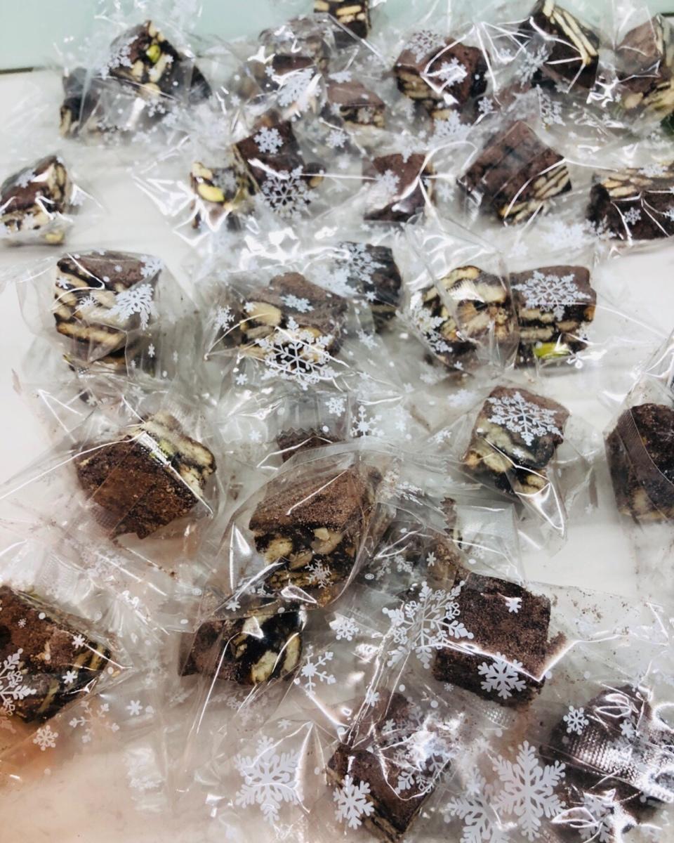 w夏大雨做的巧克力雪花酥