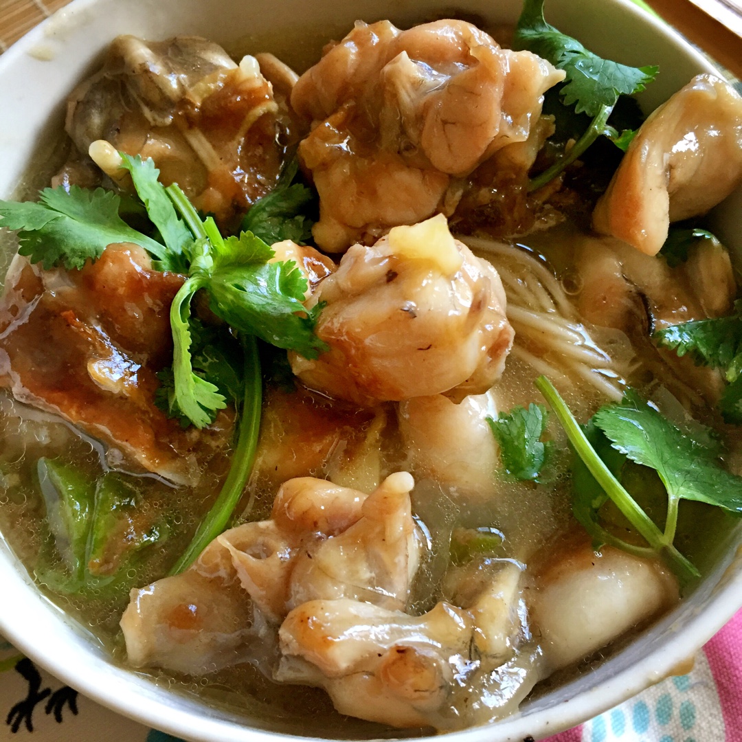 哈灵面馆的牛蛙面or饭浇头