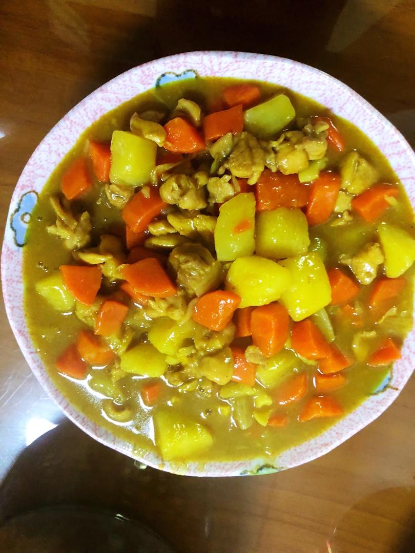 咖喱土豆鸡块