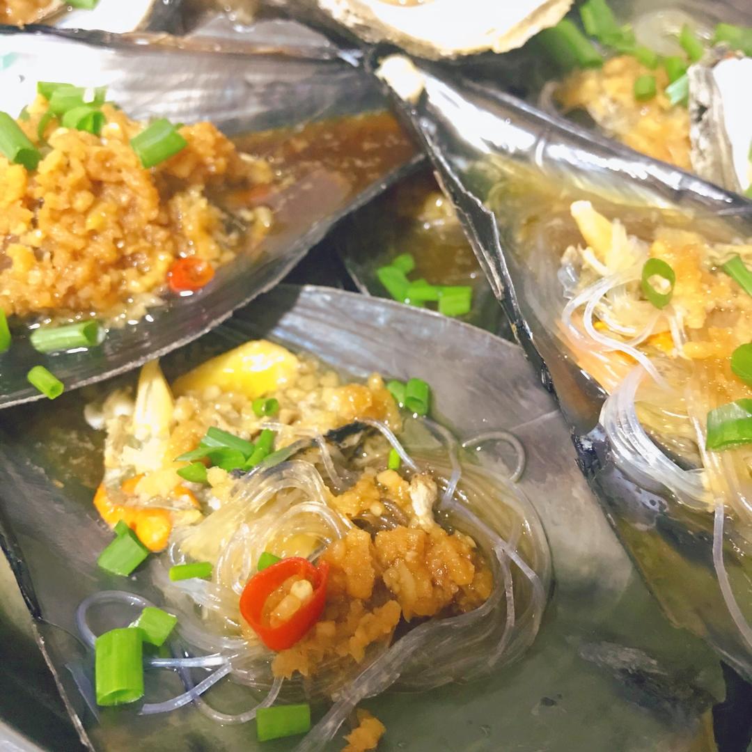 蒜茸粉丝蒸带子