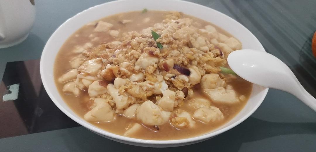 鸡蛋焖豆腐