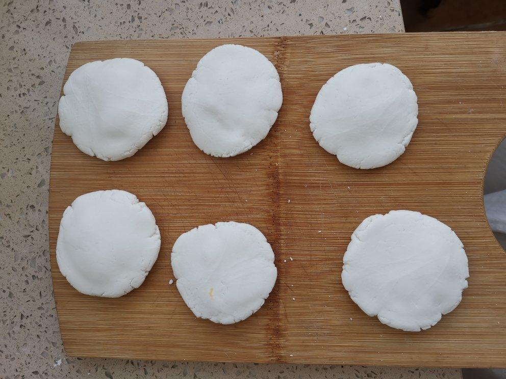 不用烤箱 一口平底锅就能做的爆浆芝士烤年糕