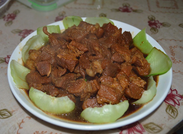 炖牛肉