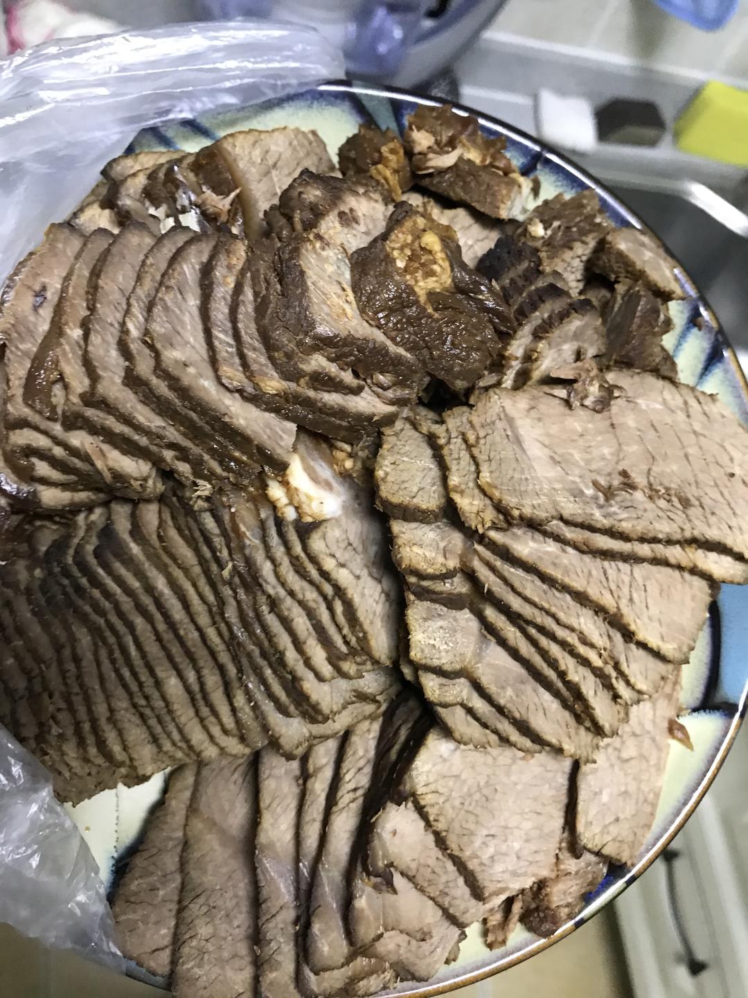 电炖锅酱牛肉的做法