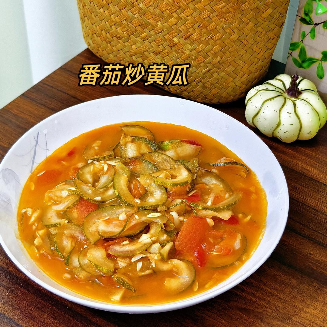 番茄炒黄瓜，儿时味道