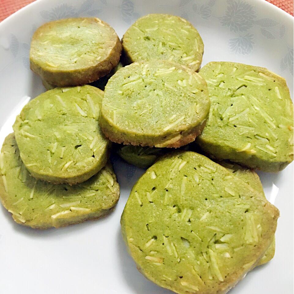 toni1216做的抹茶杏仁饼干