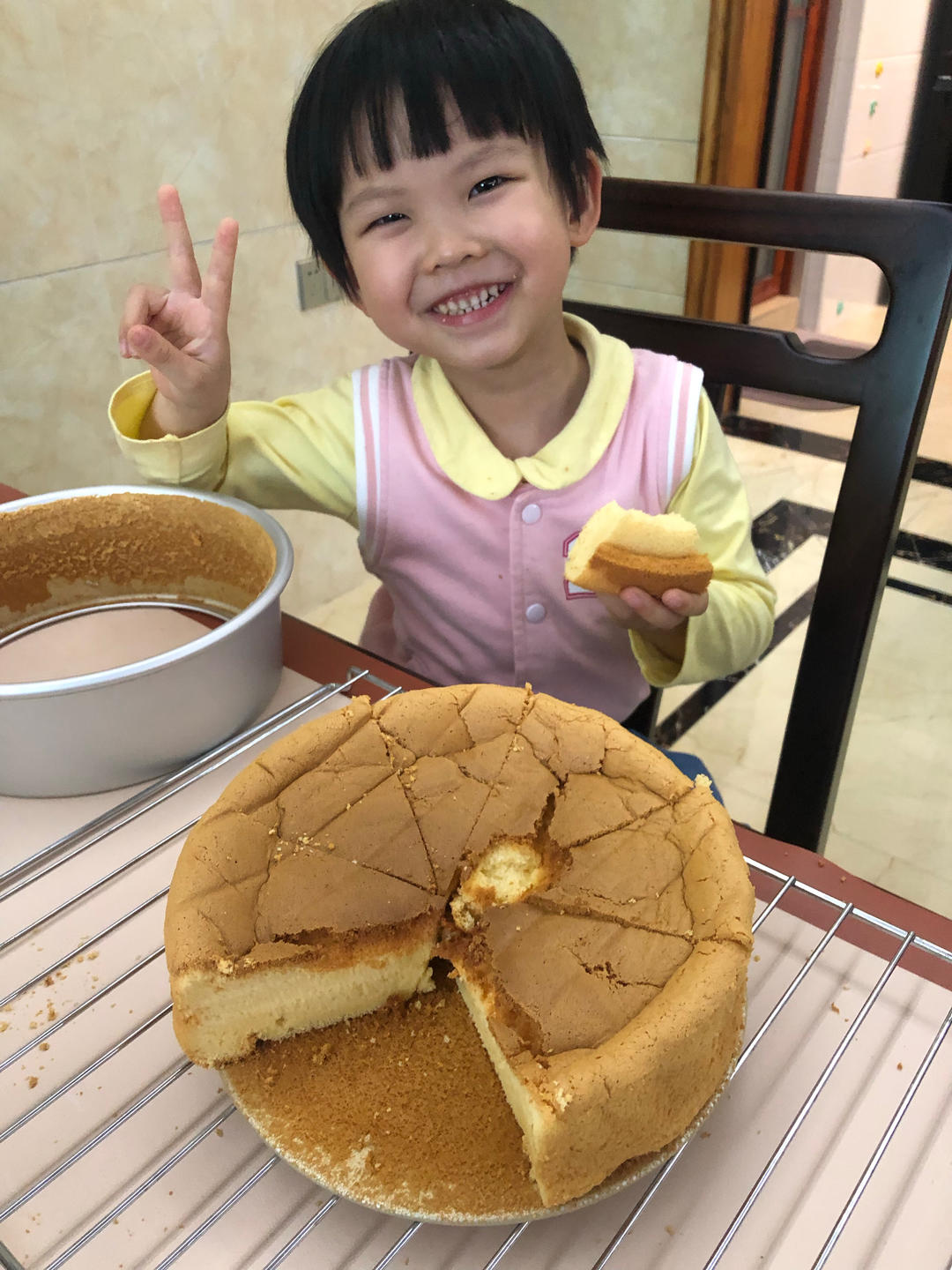 超柔软6寸戚风蛋糕(附8寸配方)零失败 超详细‼️含操作视频