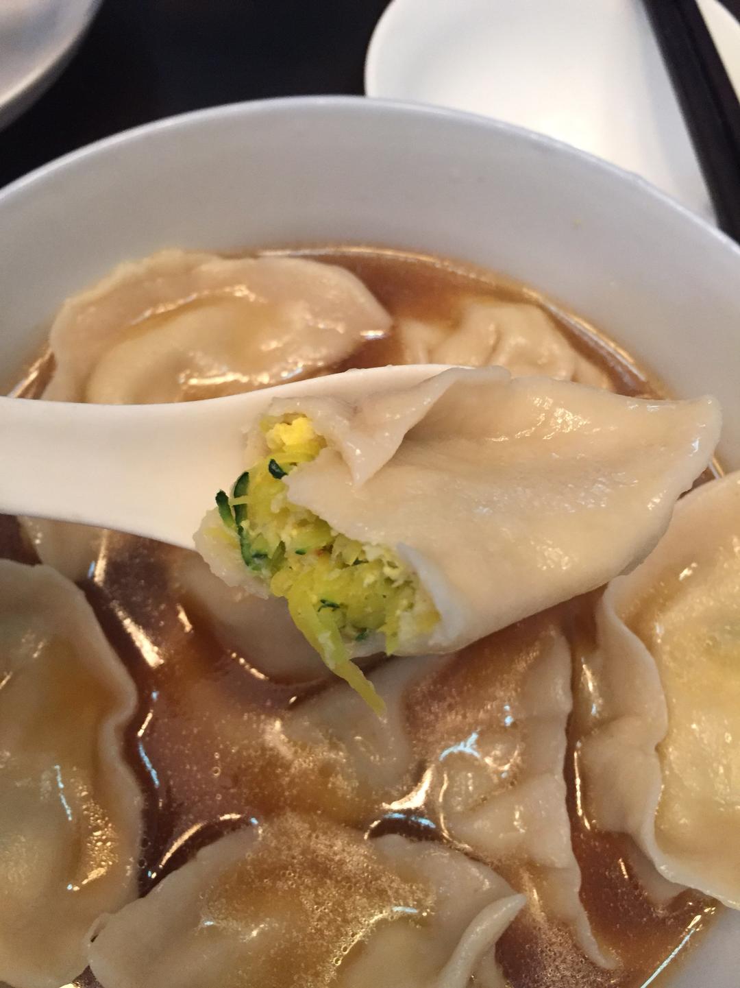 清新南瓜馅饺子的做法