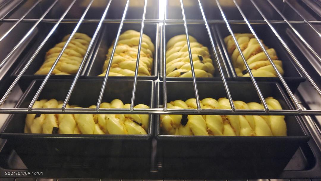 70%冷藏中种海苔肉松小吐司