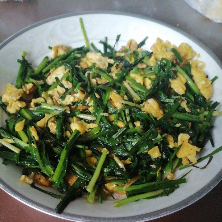 韭菜炒鸡蛋——三分钟快手下饭菜 掌握火候的秘诀