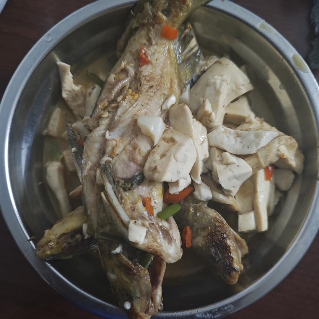 黄骨鱼炖豆腐——简单美味