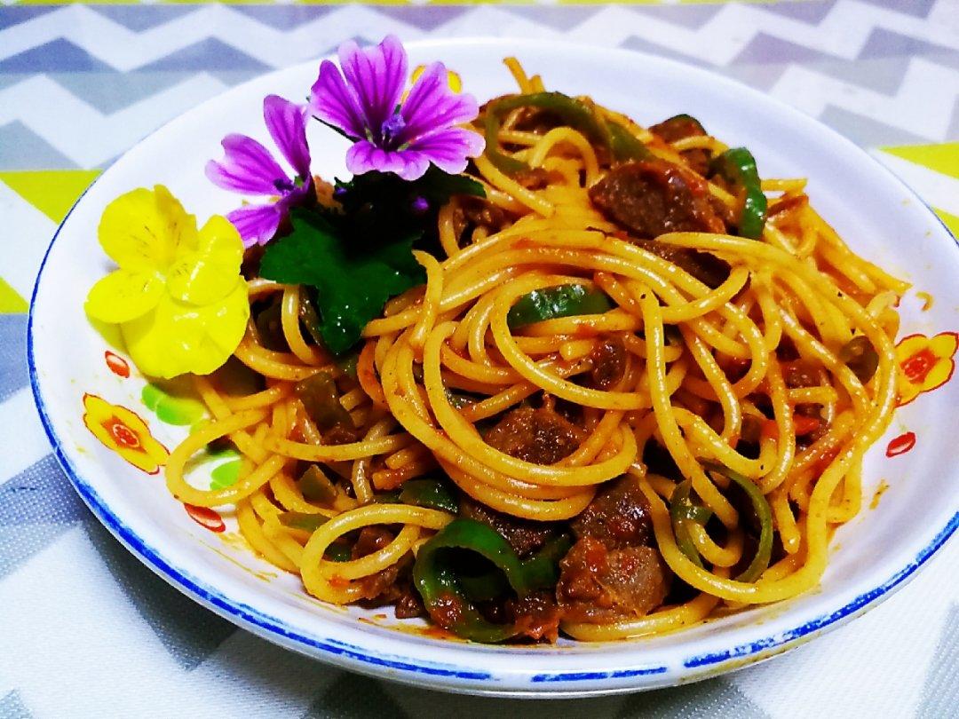 番茄肉酱意大利面