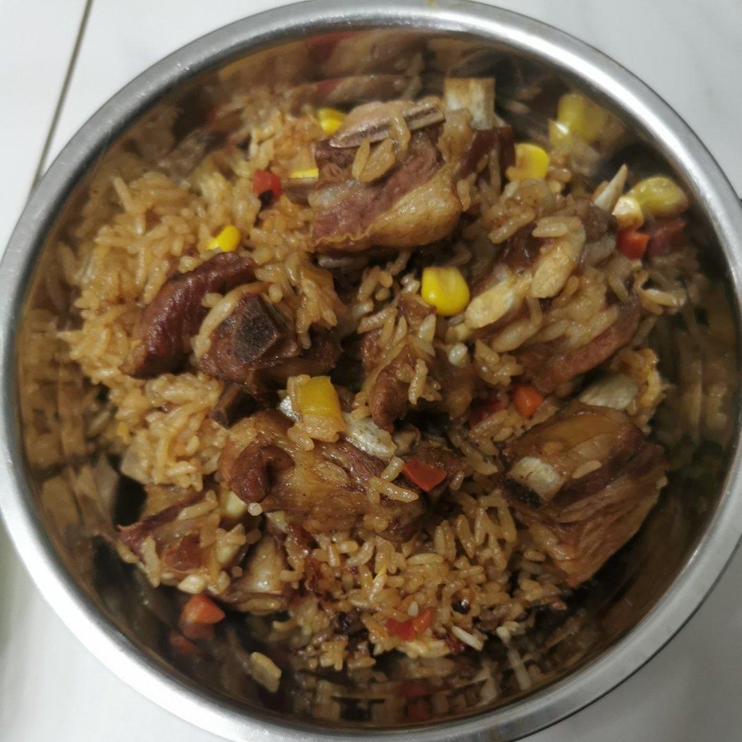新疆羊排抓饭