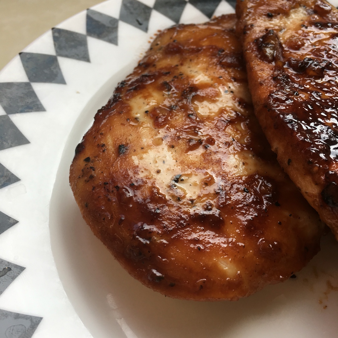 酷炫屌炸天好吃的煎鸡胸肉（香蒜蜂蜜煎鸡胸肉）