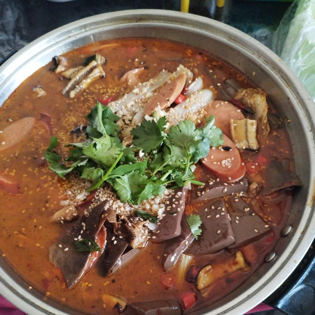 厨师长教你：“毛血旺”的家常做法，味道很棒先收藏起来