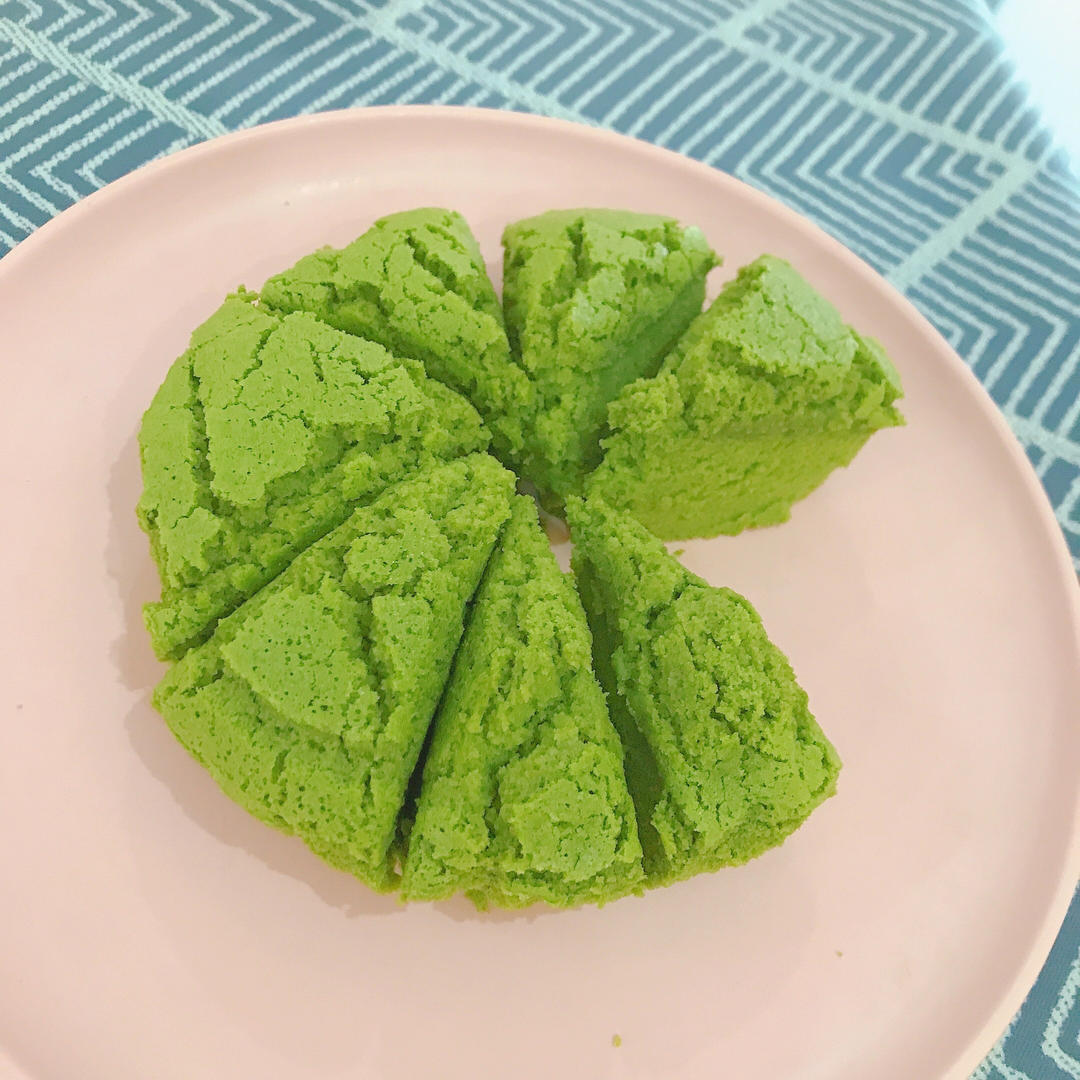 六寸抹茶戚风蛋糕