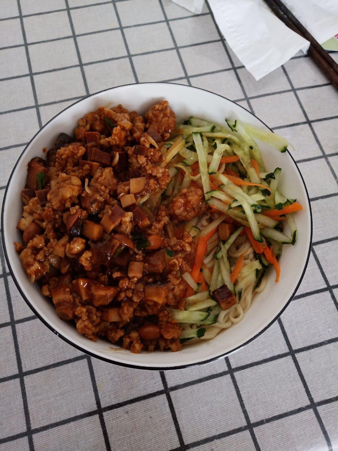 炸酱面