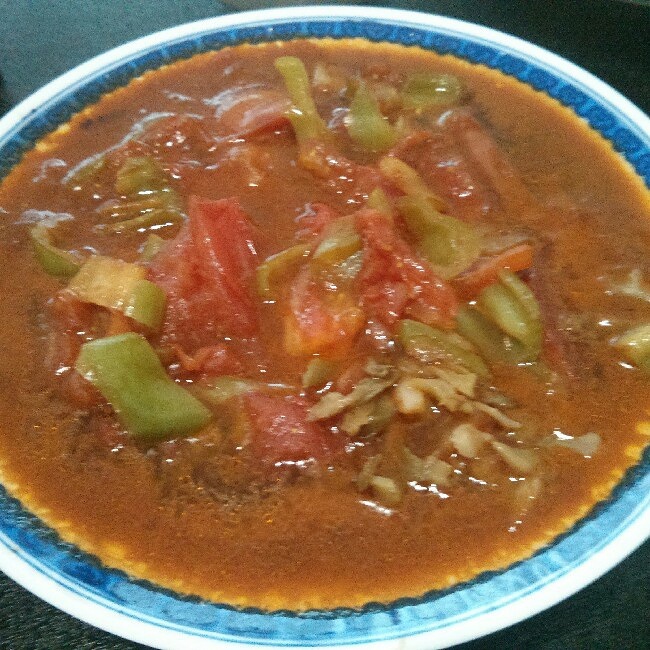 西红柿炒辣椒的做法