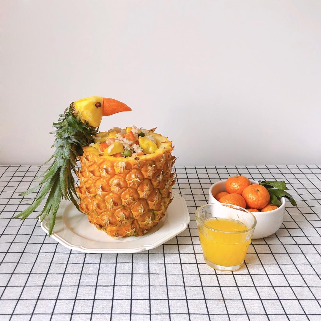 鸟语花香菠萝炒饭