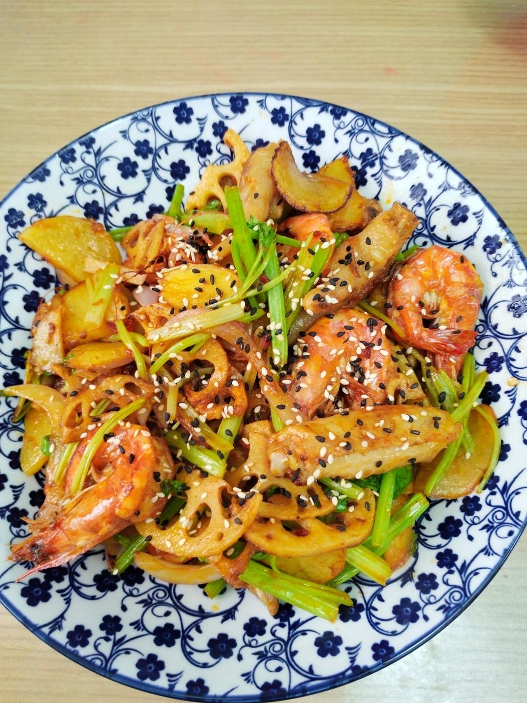 干锅鸡翅香辣虾🍤