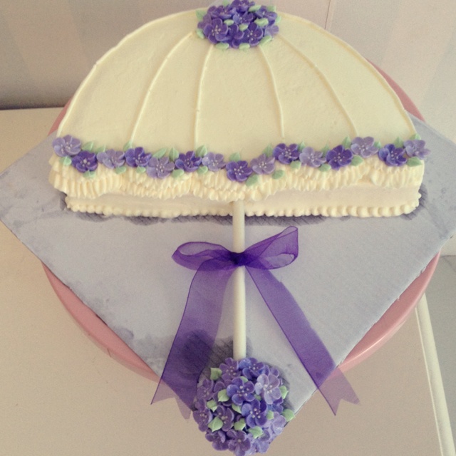 顽树做的小花伞蛋糕