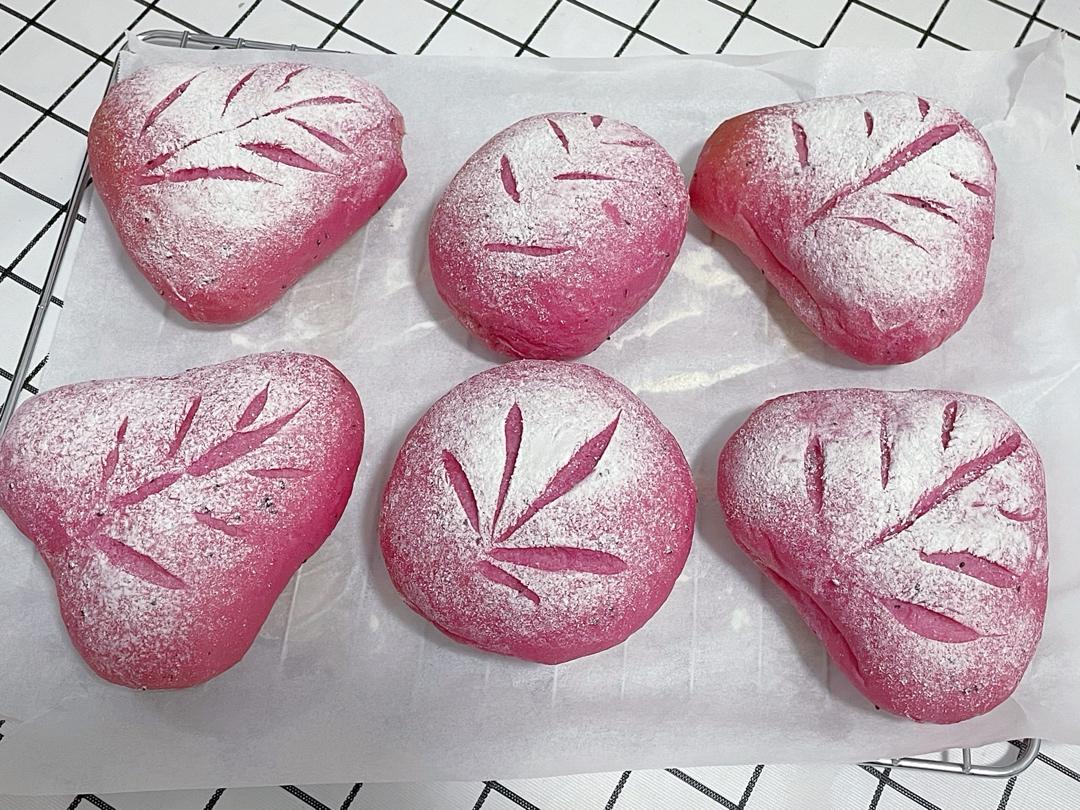 奈雪同款火龙果乳酪软欧包