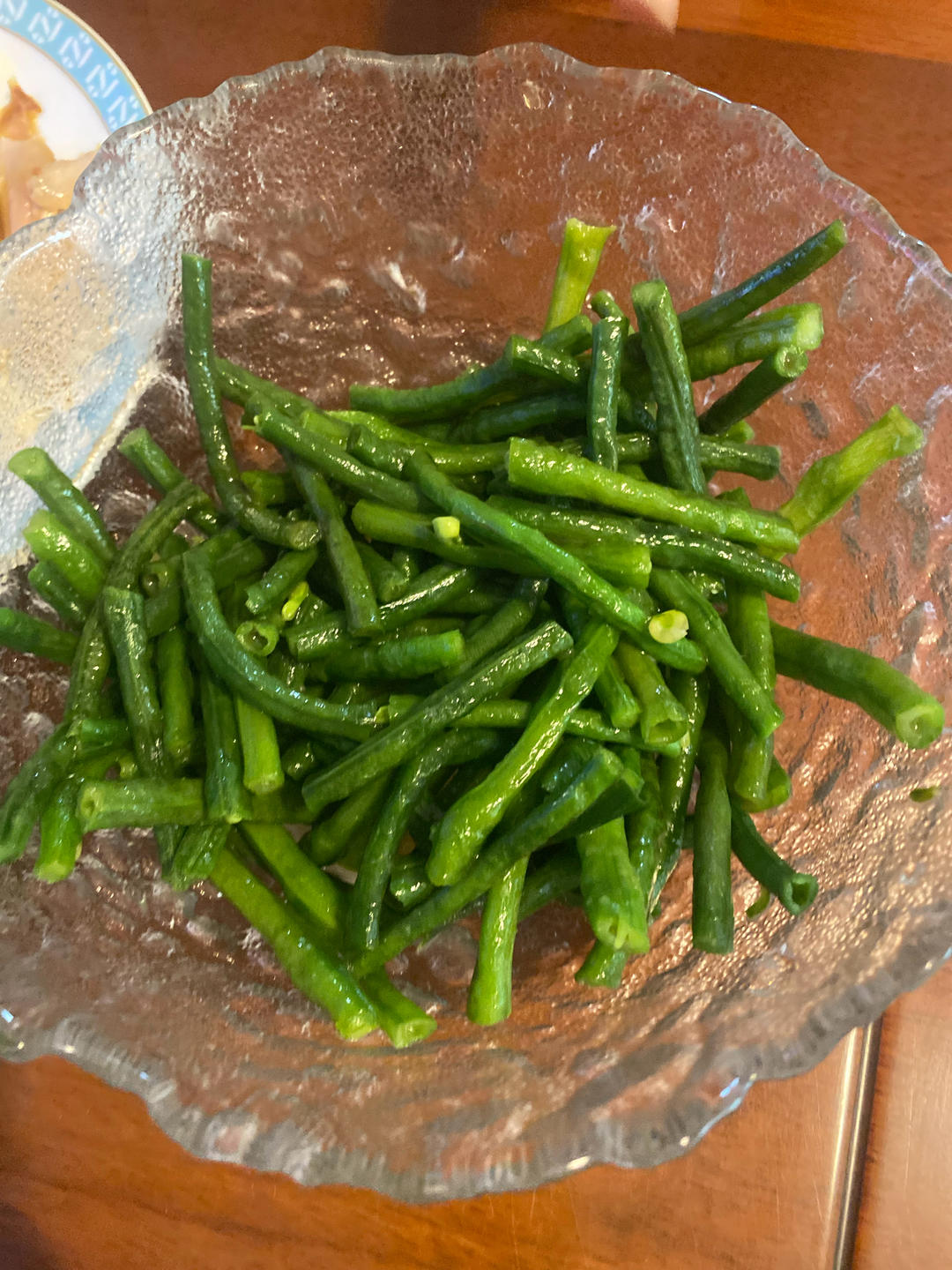 家常蒜末炒缸豆