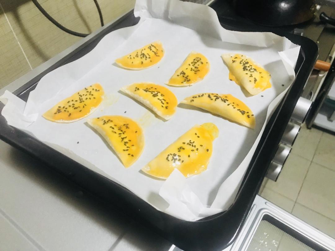 饺子皮香蕉派