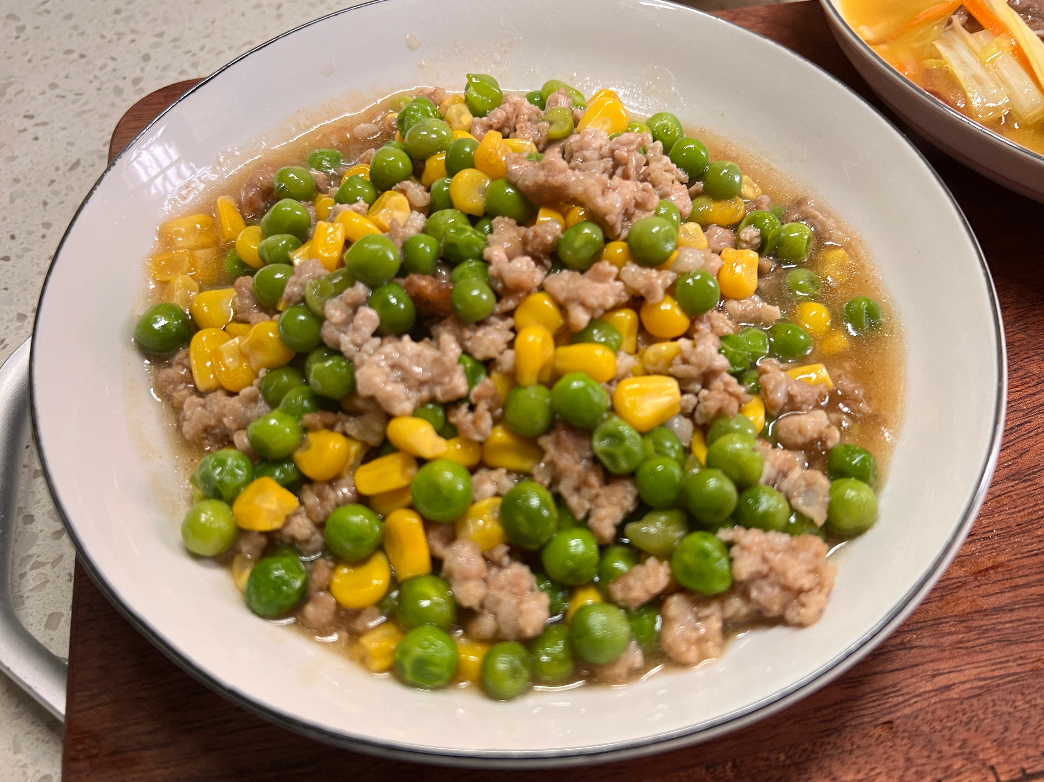肉沫豌豆玉米（家常菜）的做法