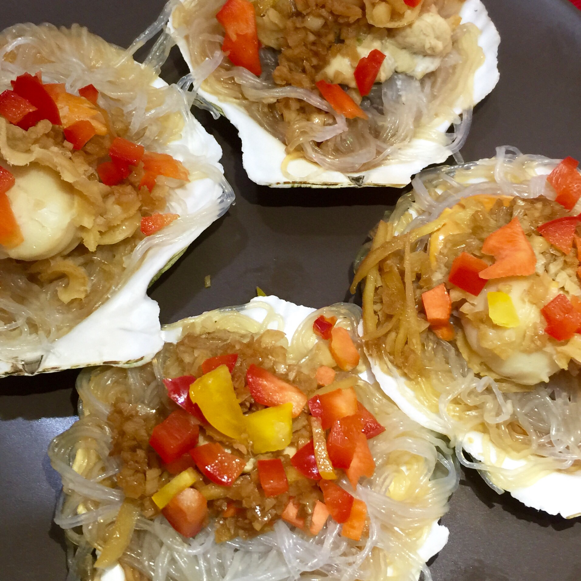 蒜蓉粉丝蒸扇贝