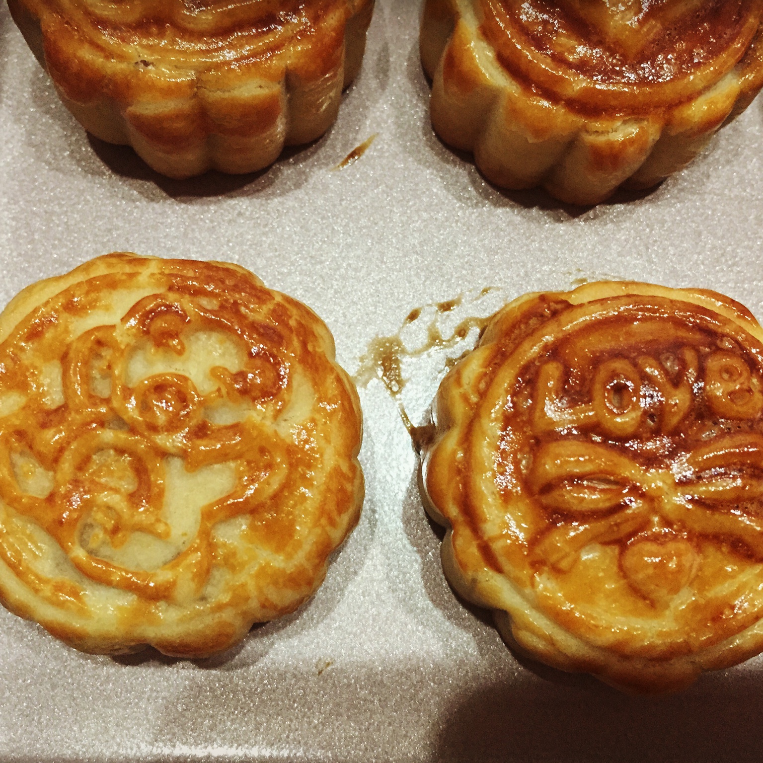 【曼食慢语】蛋黄莲蓉月饼