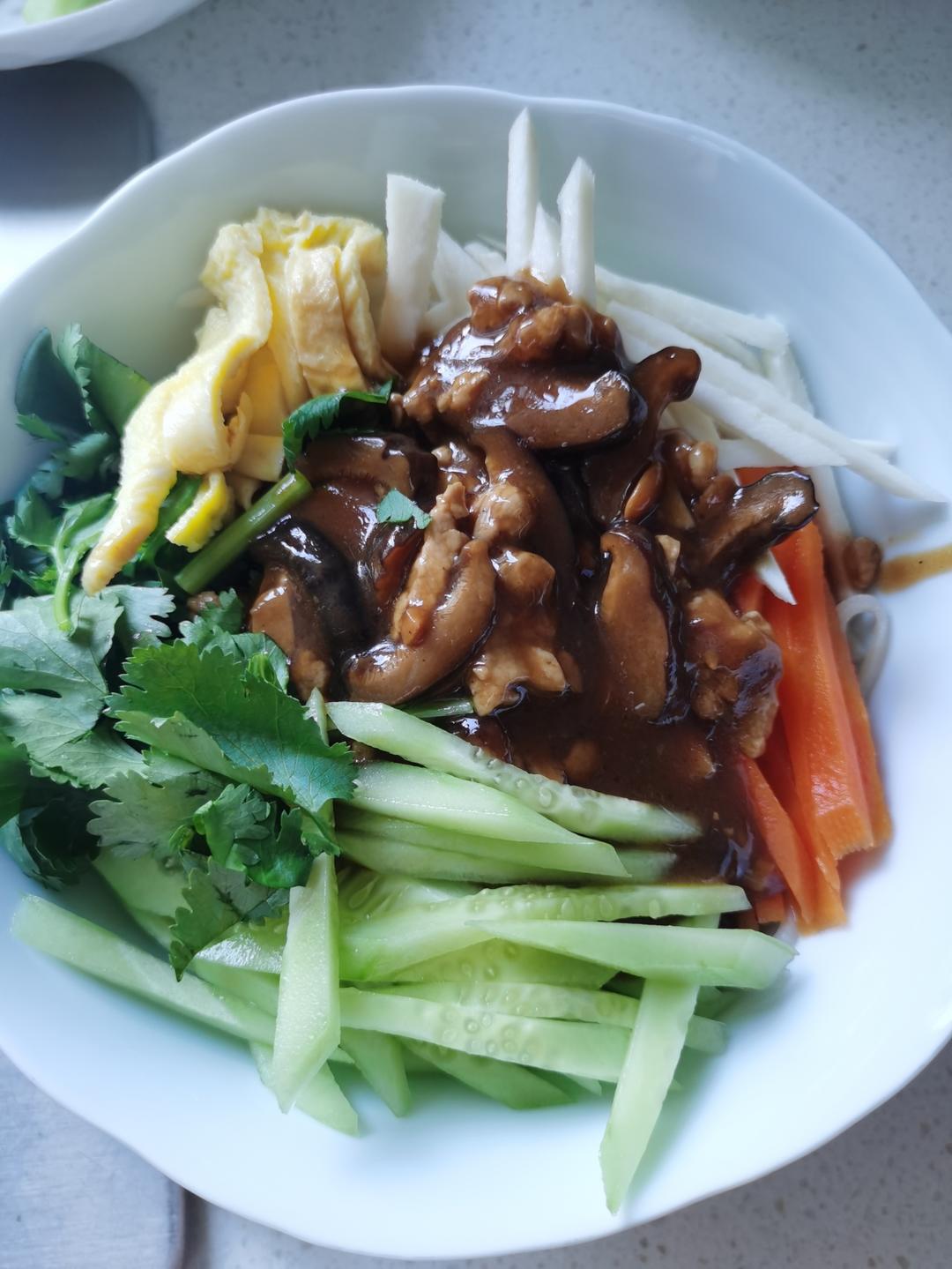 家常/肉酱拌面
