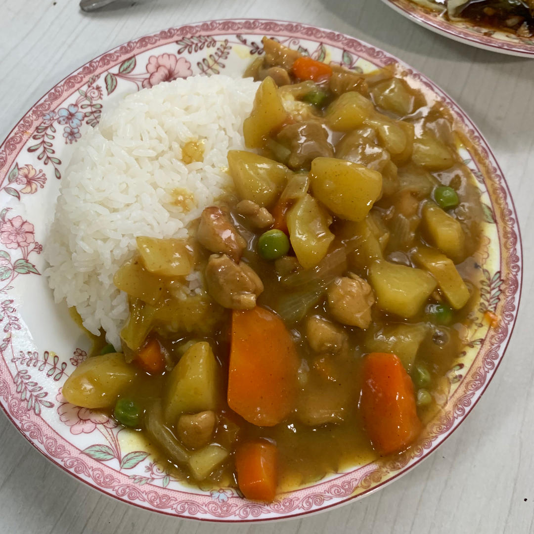 咖喱鸡肉饭
