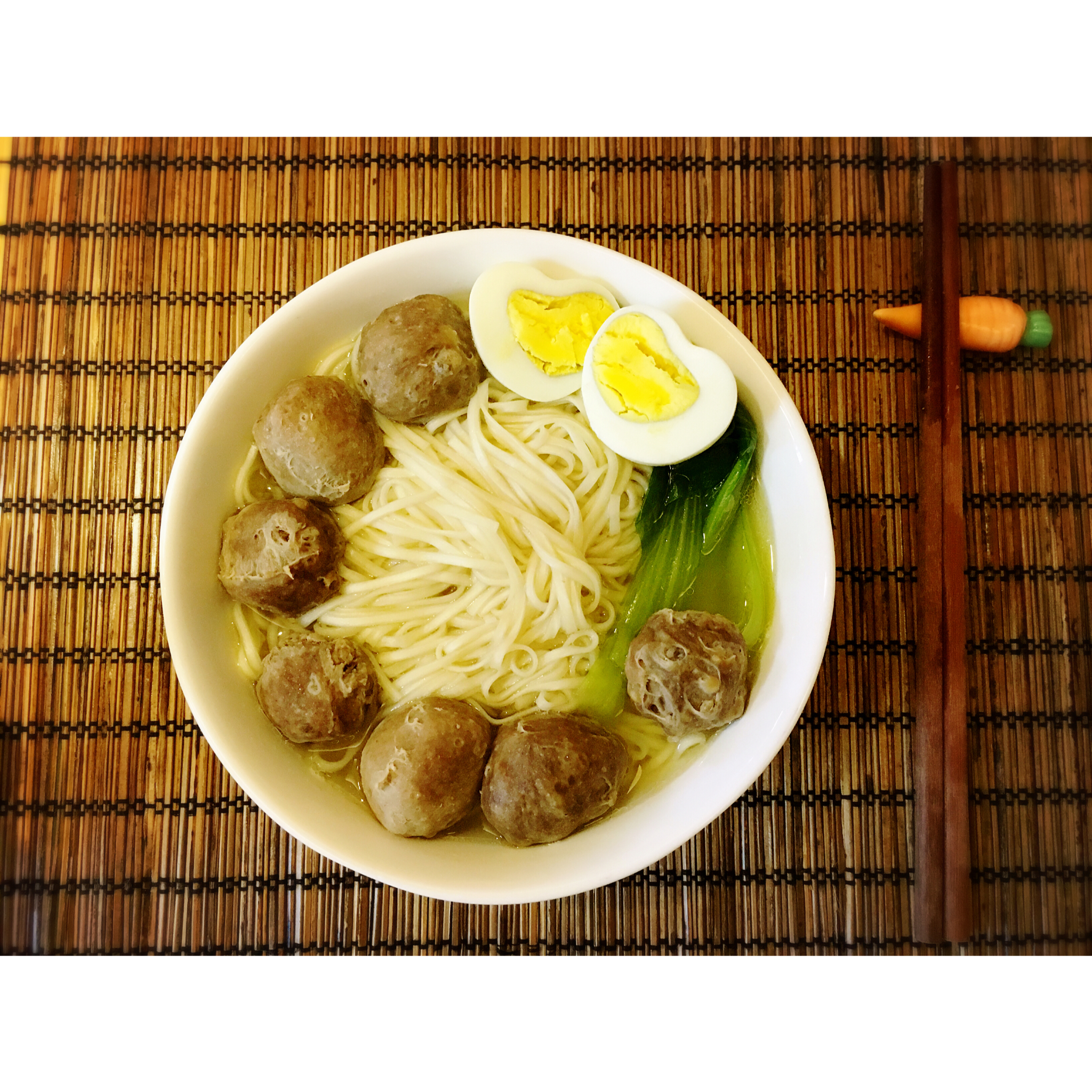 爱心鸡蛋—凹造型