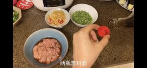 孜然蒜苔牛肉的做法 步骤13