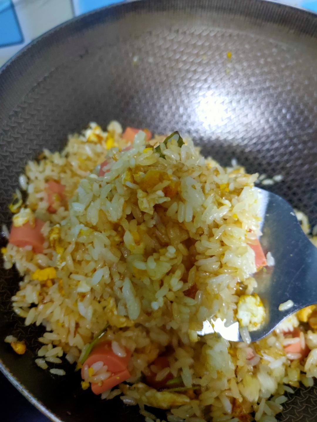 【一碗蛋炒饭】最最最简单的炒饭！！！