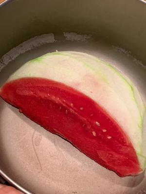 素·凉拌萝卜西瓜皮的做法 步骤1