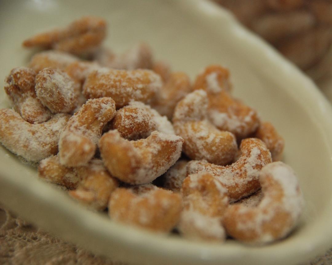 停不住的零嘴:枫糖(蜂蜜)黄油腰果的做法