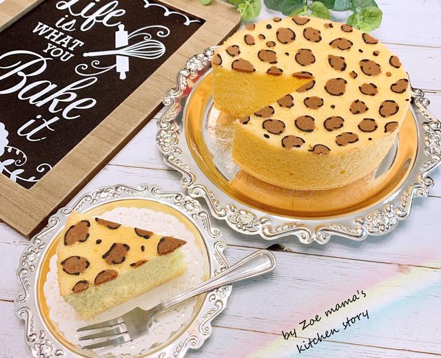 6寸 原味彩绘戚风蛋糕
简单步骤却能烤出颜值超高的豹纹戚风蛋糕的做法
