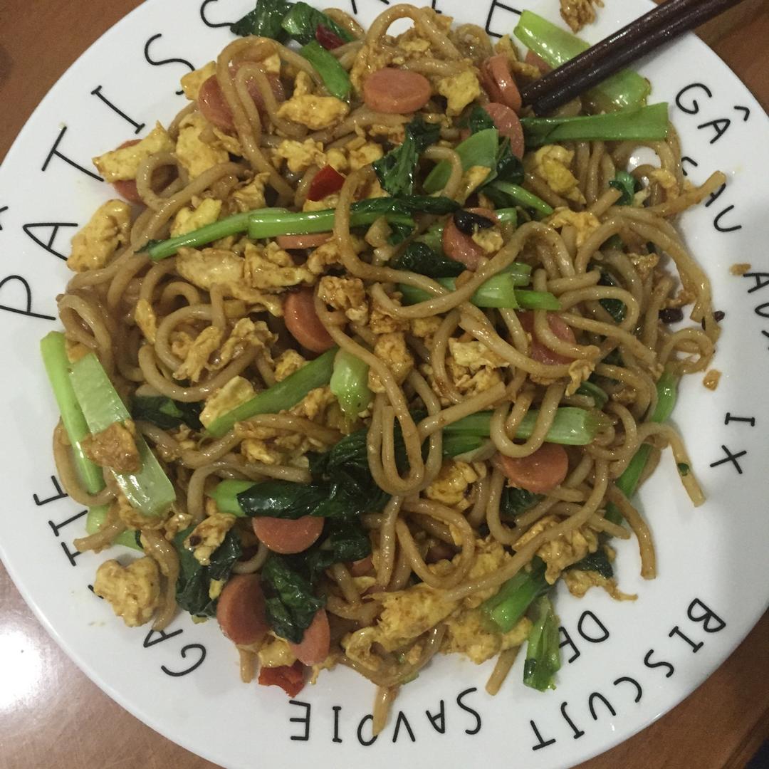 鸡蛋青菜炒面（宝宝面）