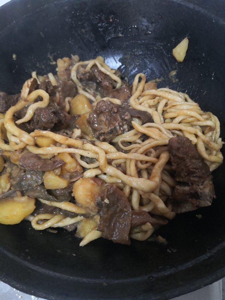 豆角焖面