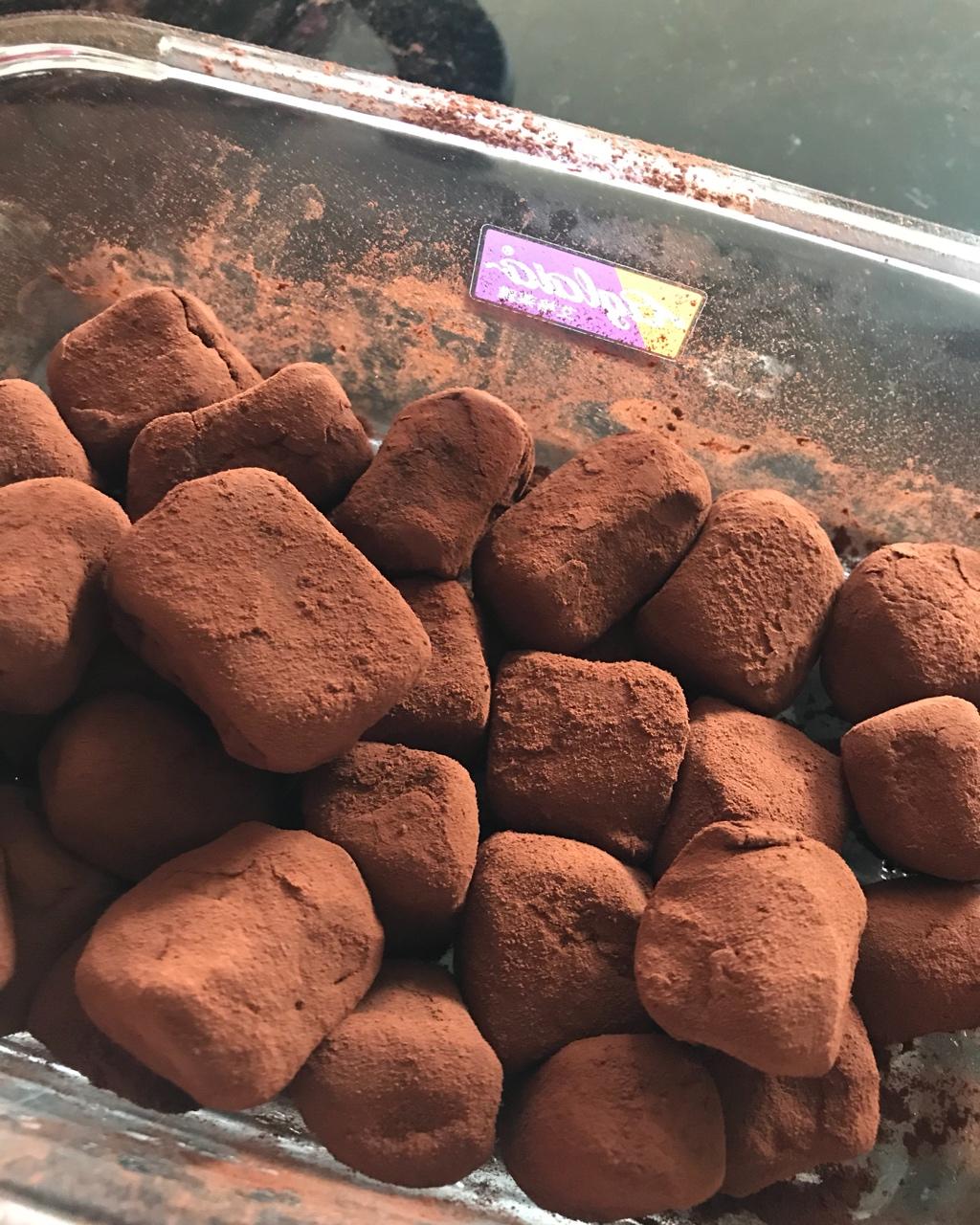 小嶋老师的生巧克力