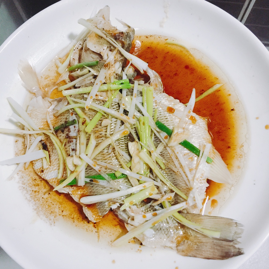清蒸鲈鱼